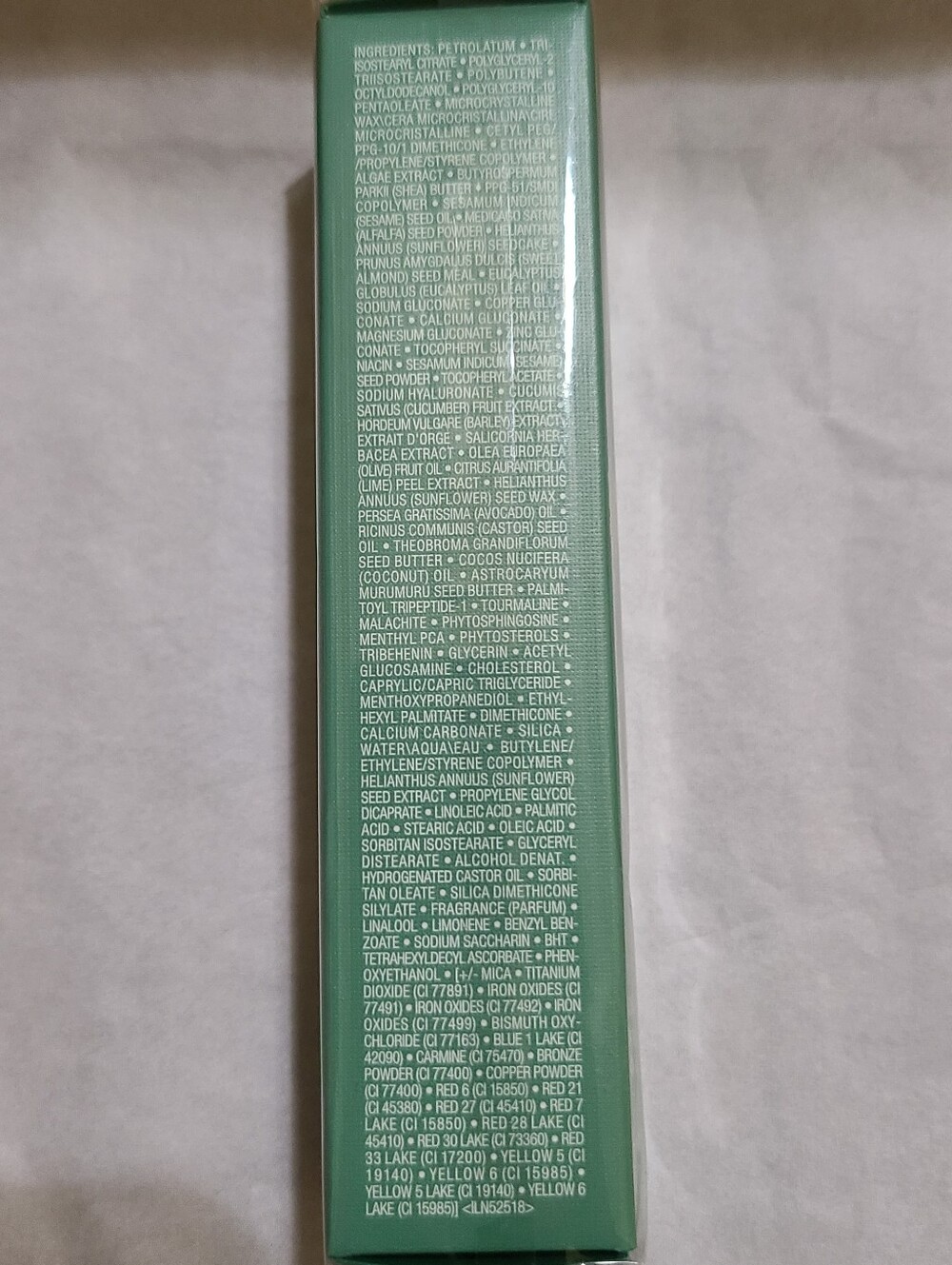 La Mer The Lip Volumizer - 40 Sheer Coral - Picture 4 of 7